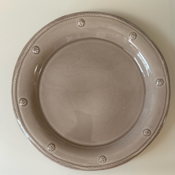 Juliska Cream Dinner
Set of 12 - Picture 3 of 4